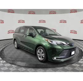 2022 Toyota Sienna Platinum 7 Passenger