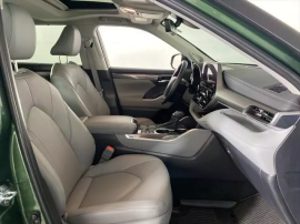 2024 Toyota Highlander Hybrid Limited