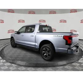 2022 Ford F-150 Lightning Lariat