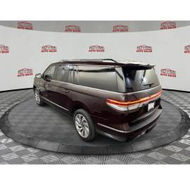 2024 Lincoln Navigator L Reserve