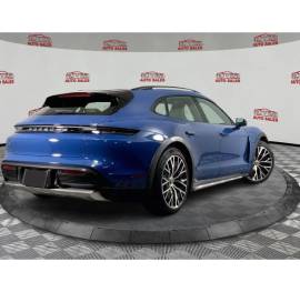 2022 Porsche Taycan Cross Turismo 4