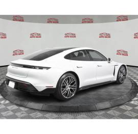 2023 Porsche Taycan Turbo