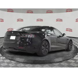 2022 Tesla Model S Plaid
