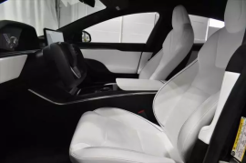 2022 Tesla Model S Plaid